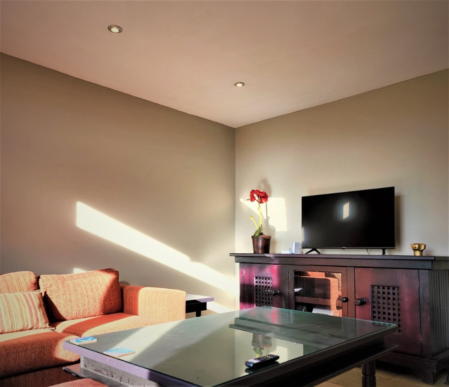 To Let 2 Bedroom Property for Rent in Oubaai Western Cape